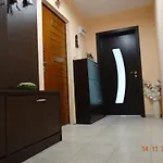 公寓 александра 丘斯滕迪尔