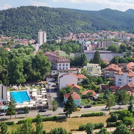 александра Apartment