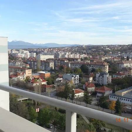 александра Apartment