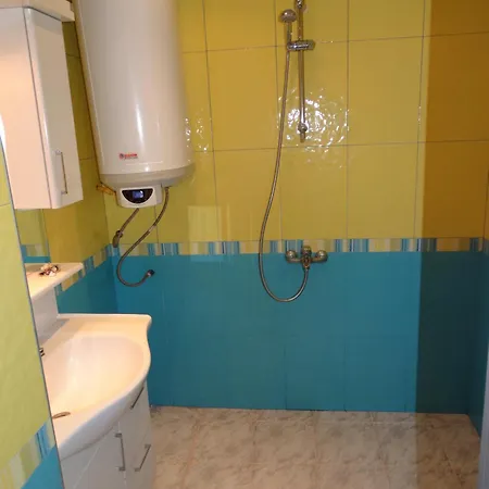 александра Kjustendil